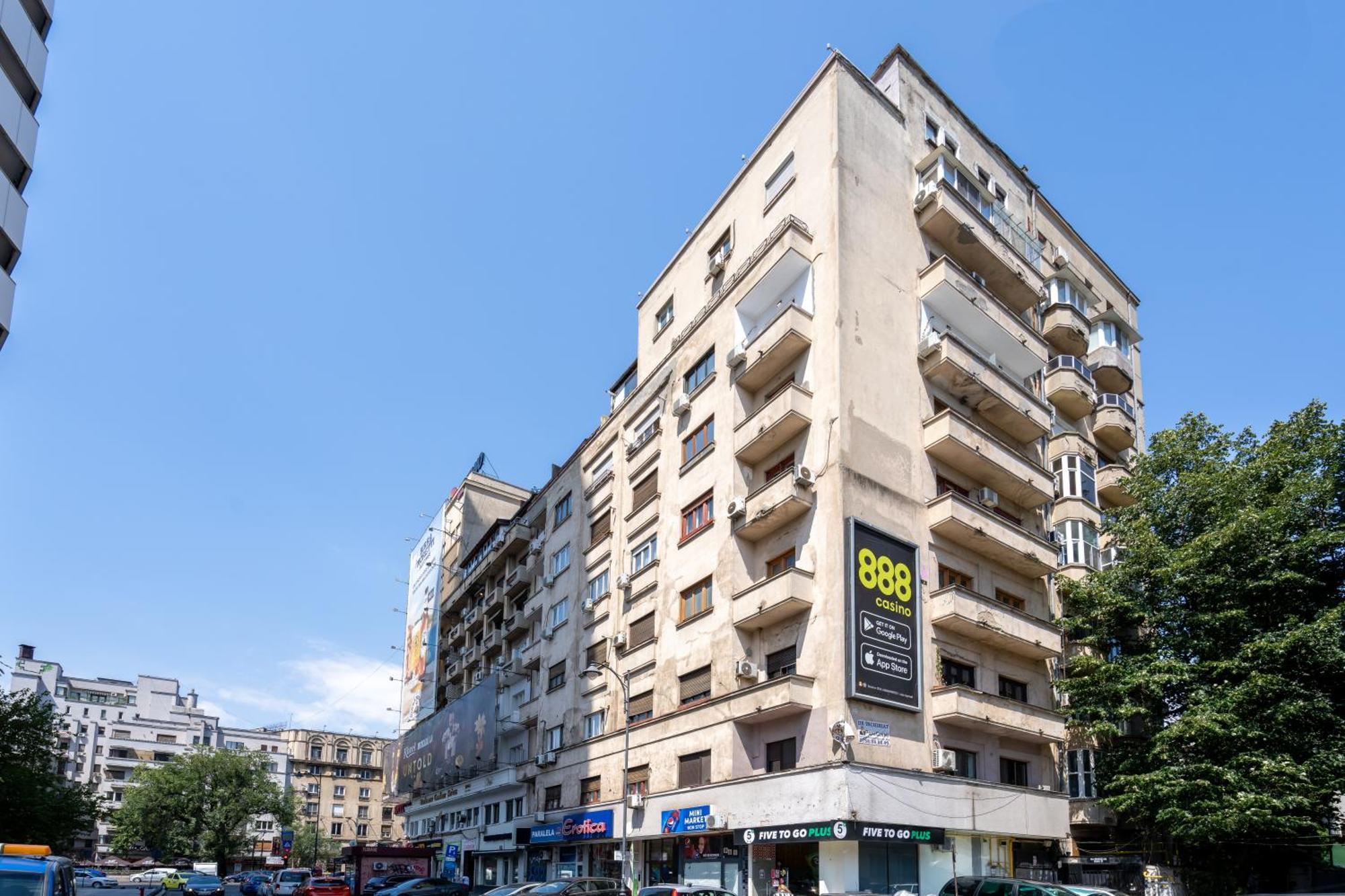 Downtown By Urbanesq Apartment Bucharest Luaran gambar